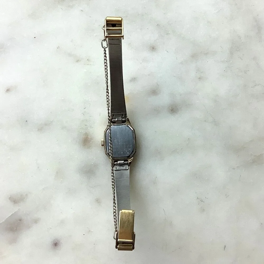 Pulsar V230-5730 Womens Analog Quartz Watch Gold Tone Bracelet V230-5730